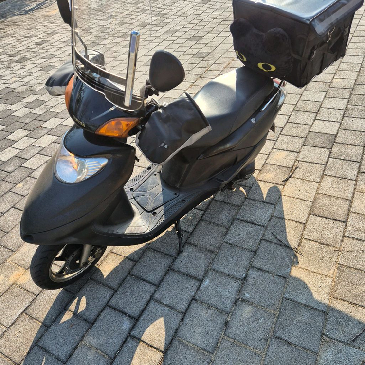 혼다 스쿠타 조잉 이미지