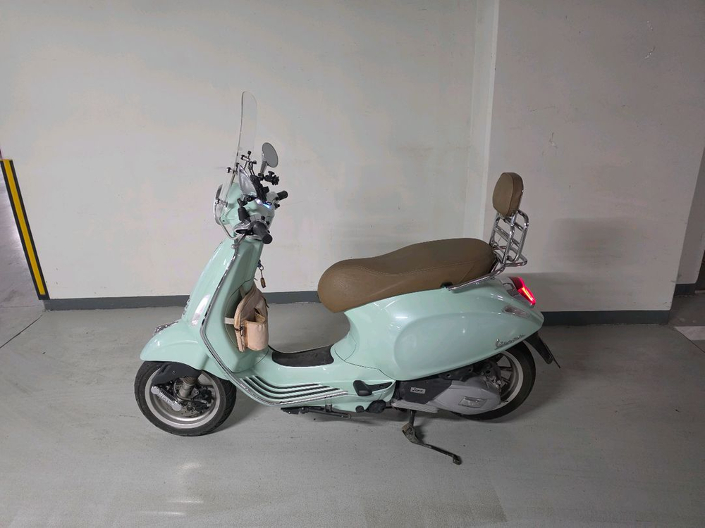 2021년식 베스파 프리마베라 민트--2
