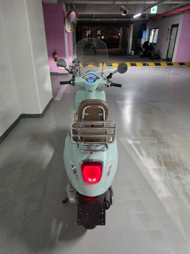 2021년식 베스파 프리마베라 민트--3