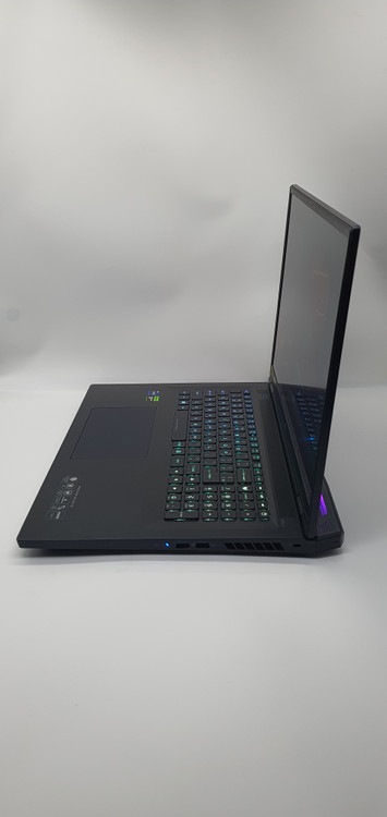 [최저가]에이서 18인치 게이밍노트북 프레데터(i9-13th/4070/램32GB/SSD 1TB//QHD)--3