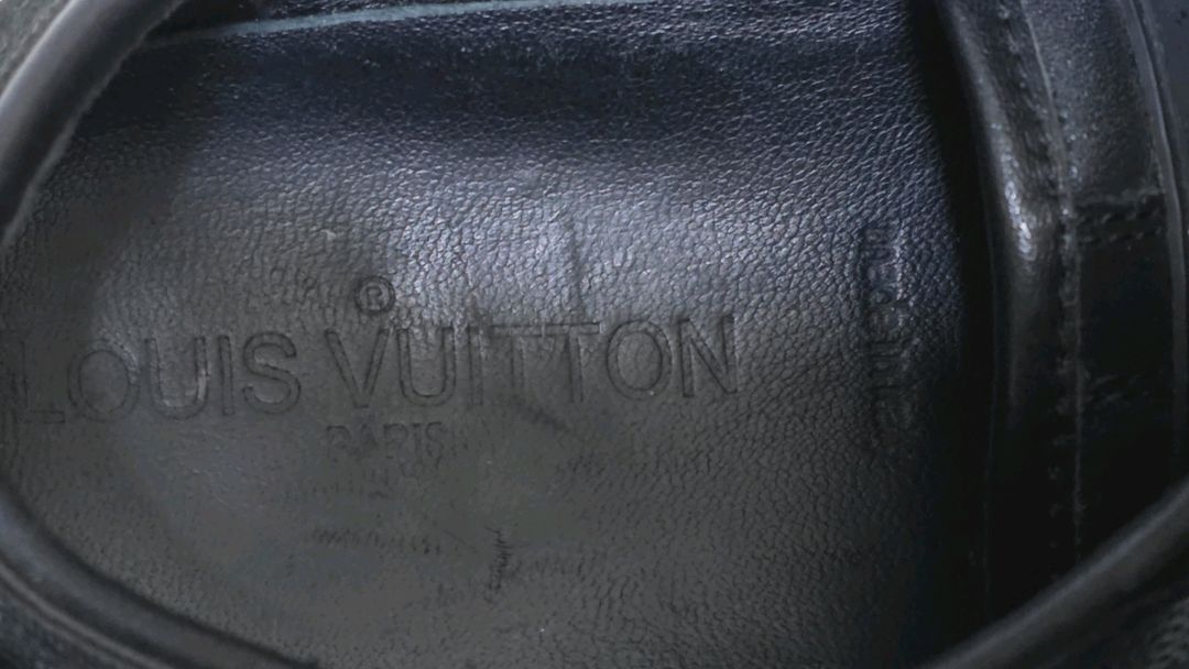 루이비통 남성스니커즈 다미에 그라피트 이미지