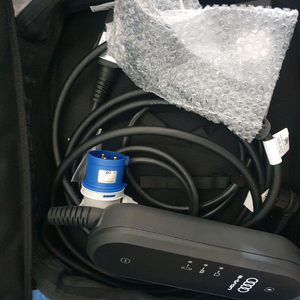 아우디 전기차 충전기
