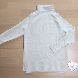 택채새상품)목 니트 티셔츠 프리사이즈