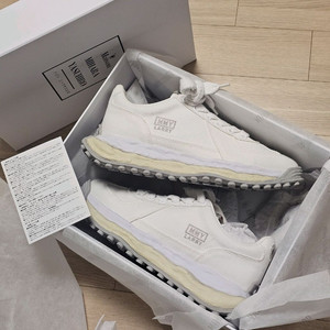 44 280 새제품 메종 미하라 야스히로 래리 OG A14FW704 신발