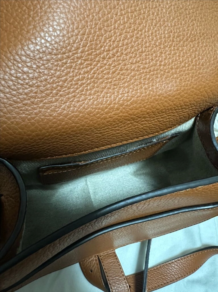 끌로에 마르씨 크로스백 이미지