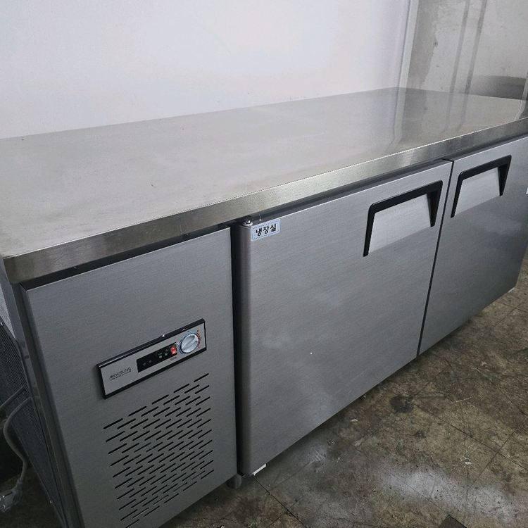 테이블 냉장고 우성 1800 전체 냉장 이미지