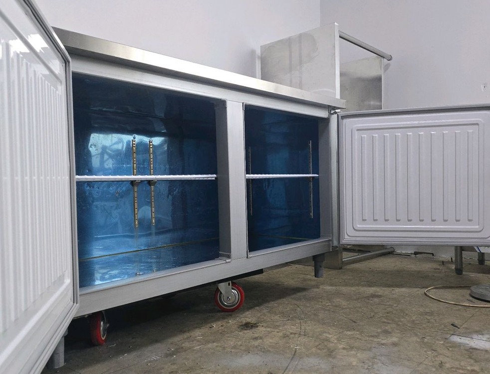 테이블 냉장고 우성 1800 전체 냉장 이미지