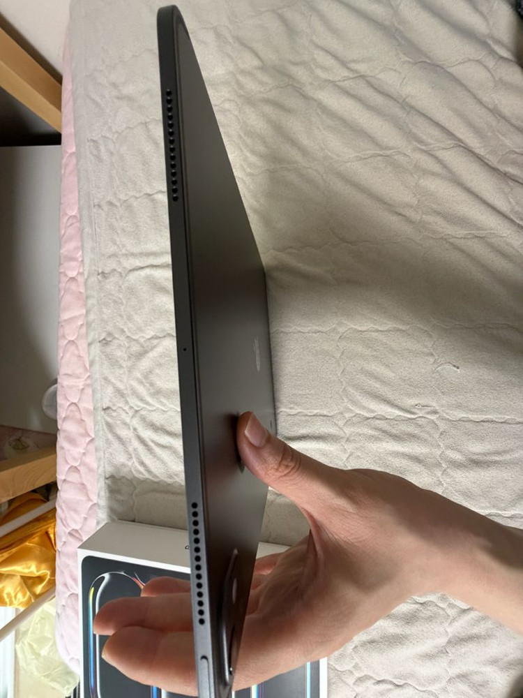 아이패드 프로 M5 13인치 512기가 블랙 와이파이 새상품급--5