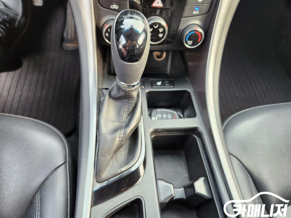 [현대]쏘나타 더 브릴리언트 LPI 스마트 #3월급매--9