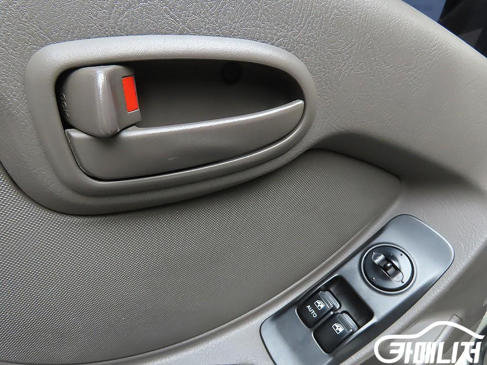 [소형화물][내장탑]포터2 일반캡/초장축/(CRDi) (3인승 /1톤) #3월급매--9