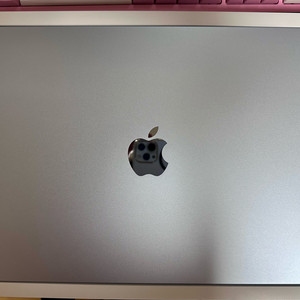 맥북 에어 15 M4 16G 256G 스카이블루 팝니다