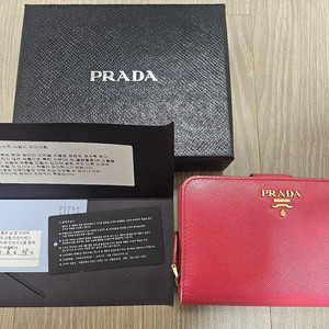 프라다 사피아노 핑크 반지갑