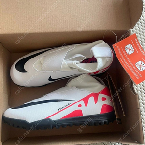 나이키 주니어 머큐리얼 슈퍼플라이 9 아카데미/ 나이키 풋살화