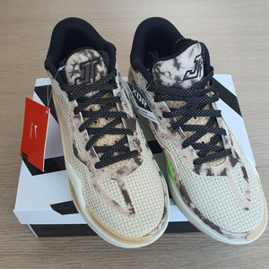 테이텀1 PF 데님 265사이즈 새제품 11만원