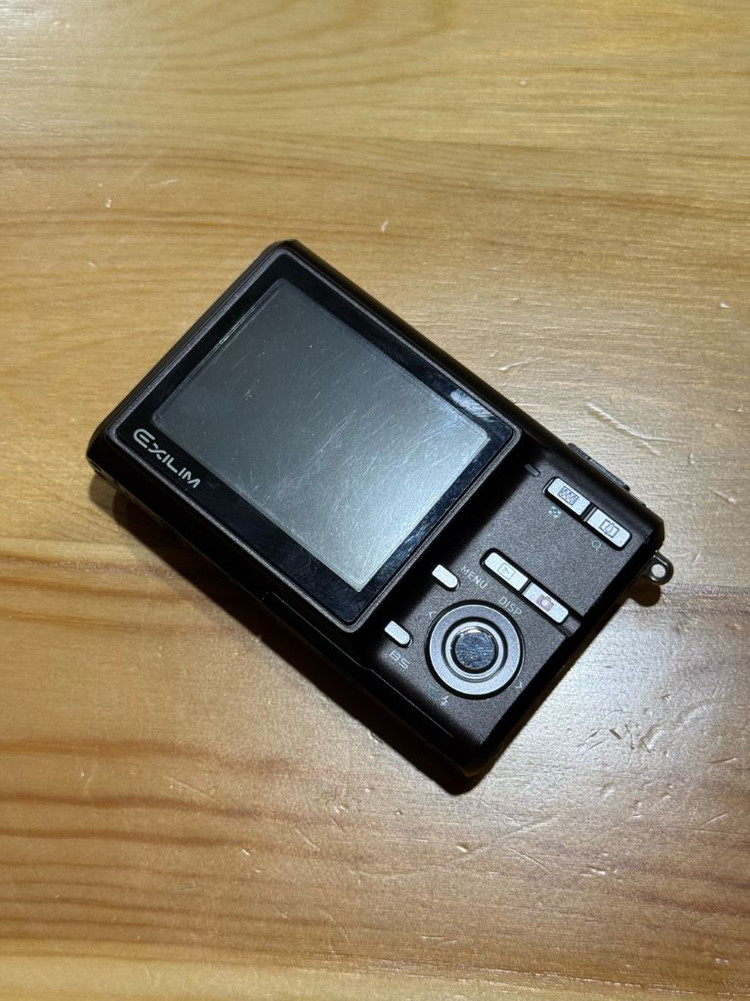 엑슬림 EX-Z75 빈티지 디카 이미지