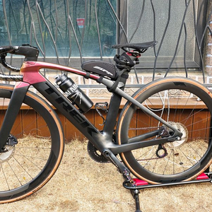 트렉마돈 slr7 6세대 판매만/대차안함 이미지