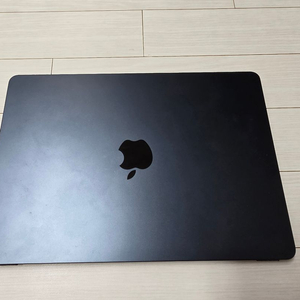 맥북에어 13 M3 8코어 24g 1TB (s급)