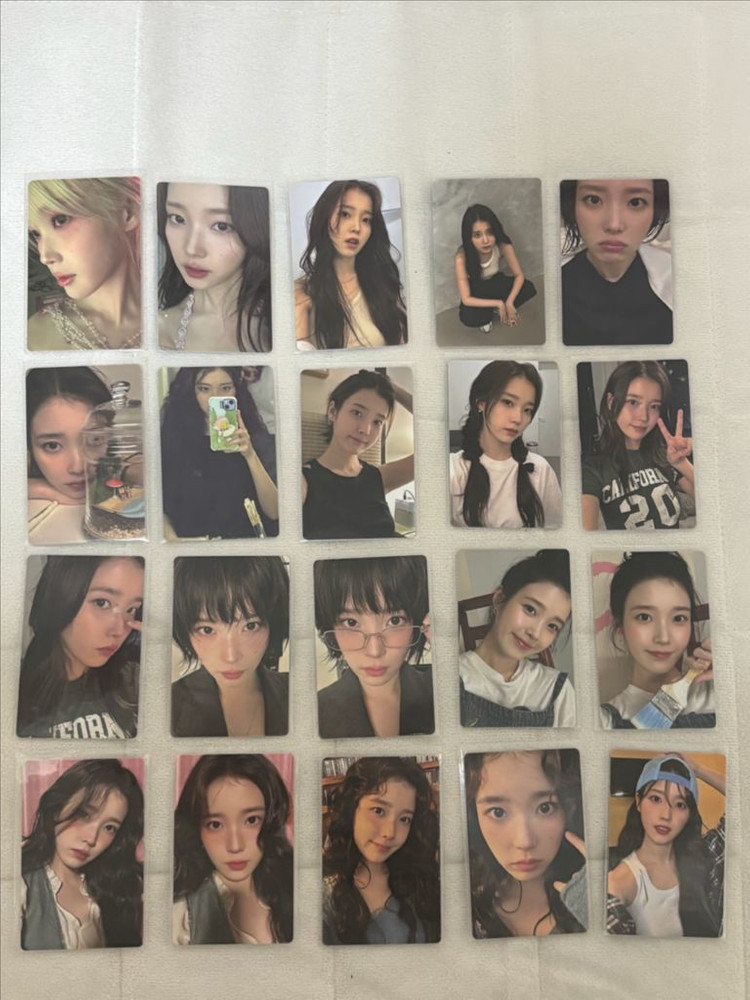 아이유 2024 생일카페 포카 이미지