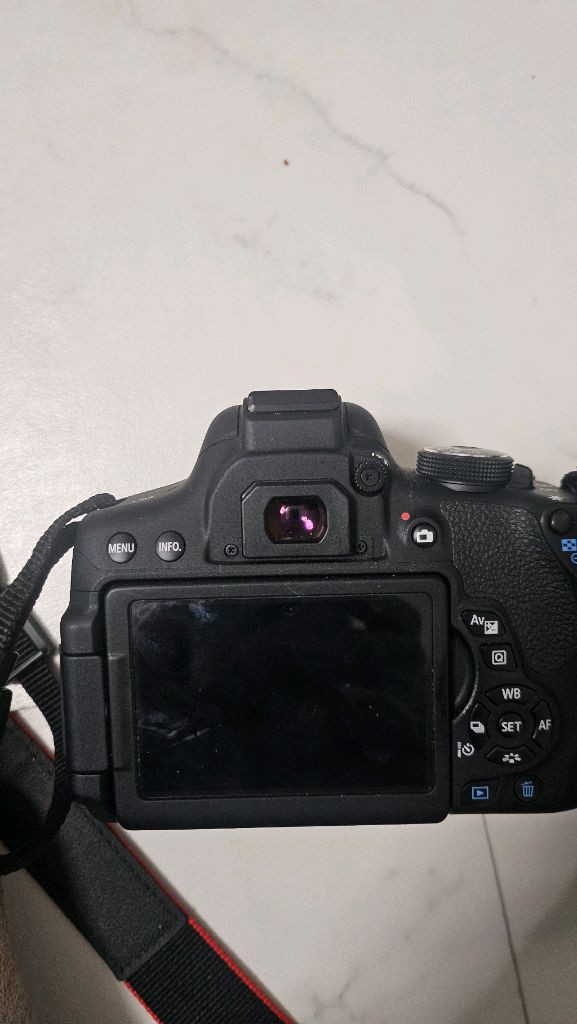 캐논 EOS 750D DSLR 카메라와 렌즈 세트 판매합니다 이미지