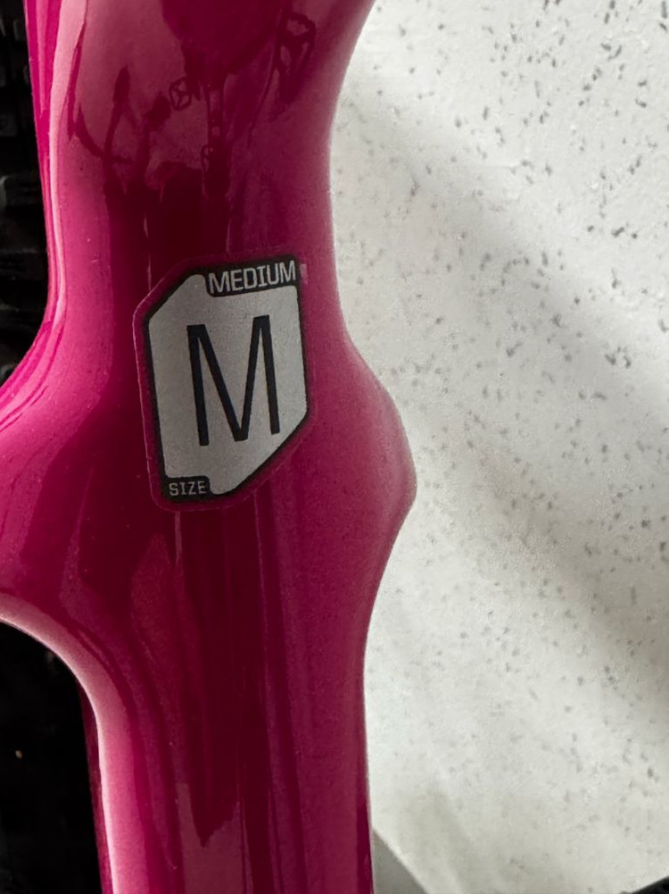 캐논데일 스카펠 HT 카본4 m사이즈 핫핑크--1