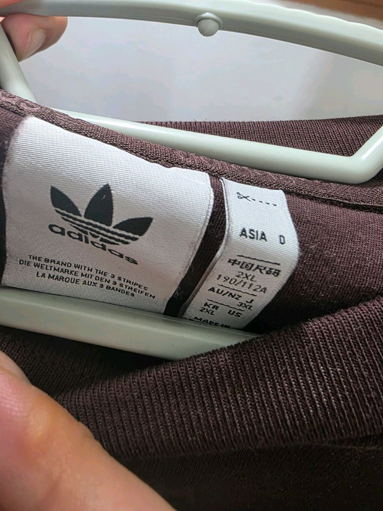 아디다스 오리지널 트레포일 에센셜 크루 맨투맨 브라운(110) 이미지