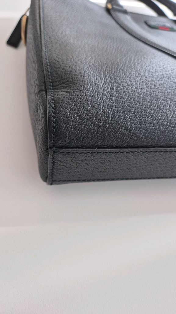 정품 구찌 가죽 서류 가방 이미지