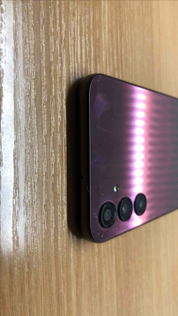 (개인)갤럭시A24 레드--2