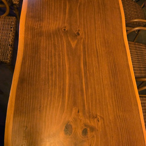 우드슬랩 테이블 필요하신분~