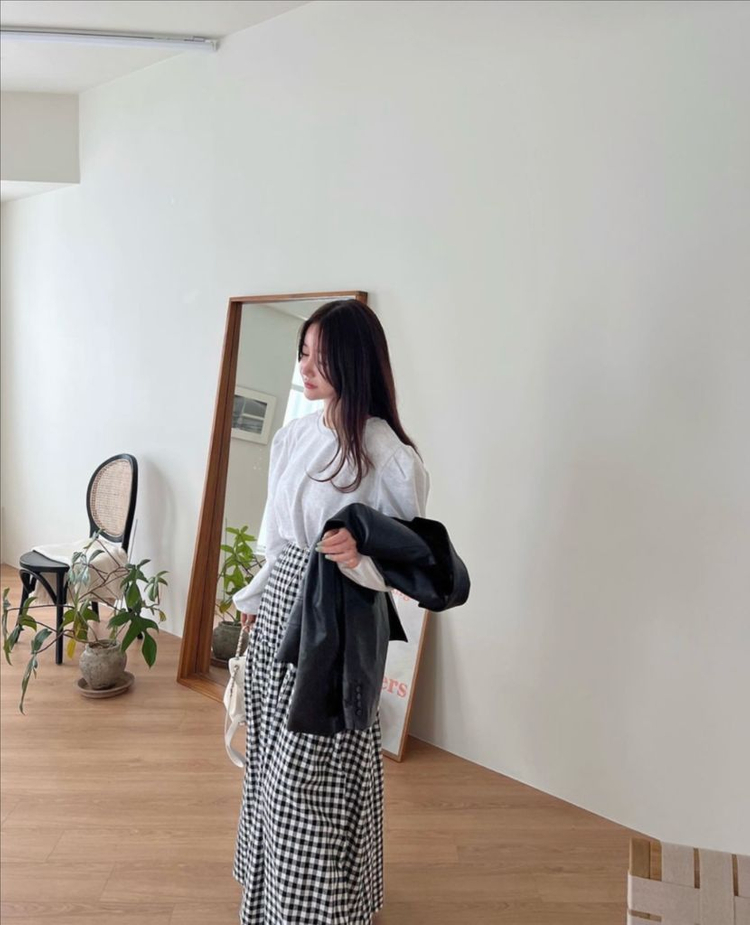 러브미우 카푸치노 깅엄 체크 스커트 드하우 요니핏 리본타이 온무드 업타운홀릭 이미지