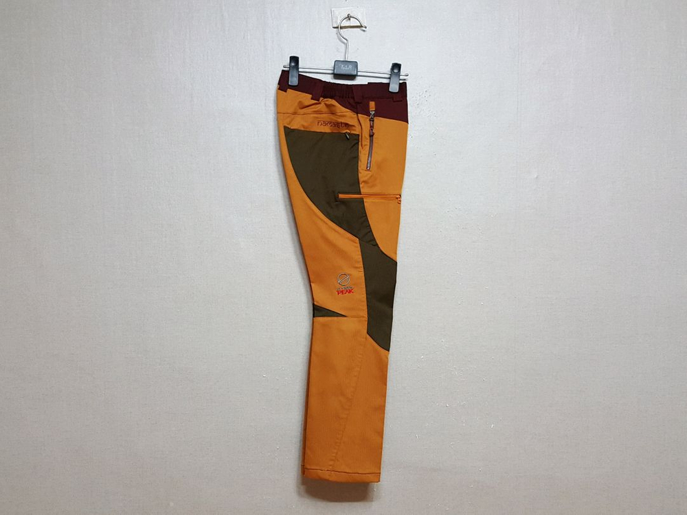 미착용)블랙야크 익스트림 기능성 간절기 춘추 여성 등산바지 27안팎--2