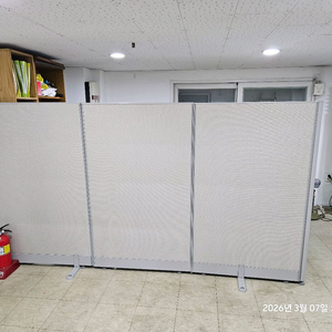 사무실 파티션 4개