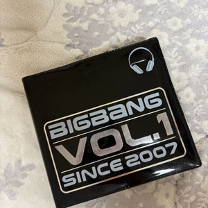 빅뱅 정규 1집 앨범(탑, 승리 마운트)