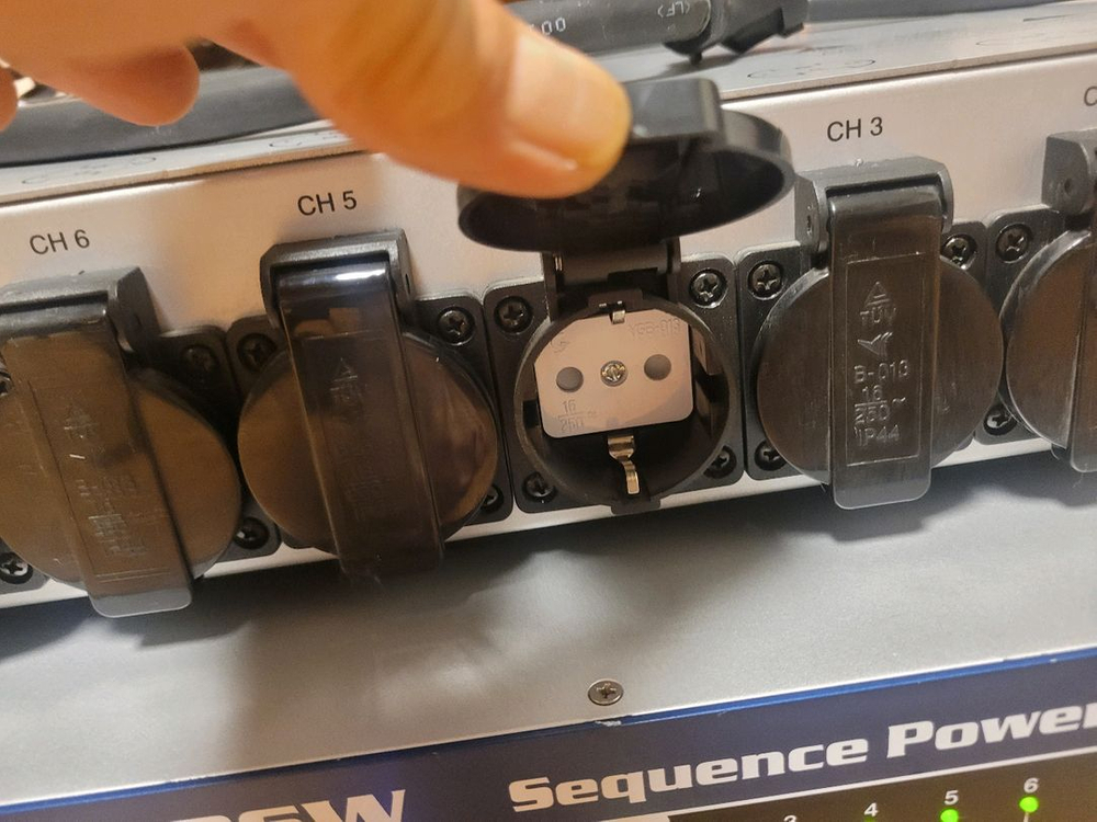 leem NS8-SN 순차전원공급장치 이미지