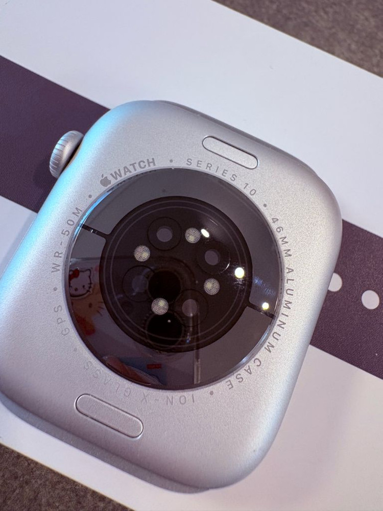 애플워치10 46mm 실버--1