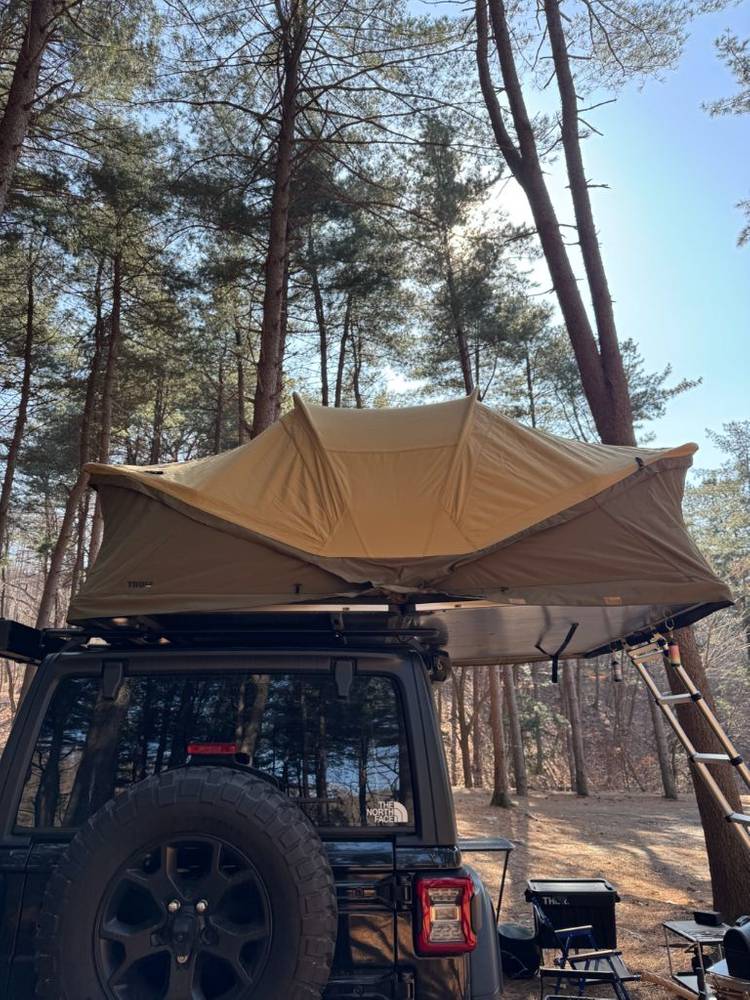 툴레 어프로치 루프탑텐트 L 페넬 탄 판매 / 상태좋음 / 차박 캠핑--3