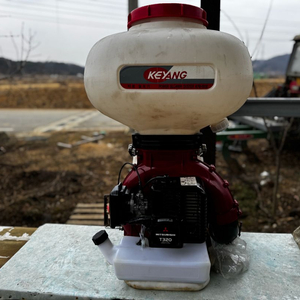 KEYANG 계양 비료 살포기 Mitsubishi T320 엔진