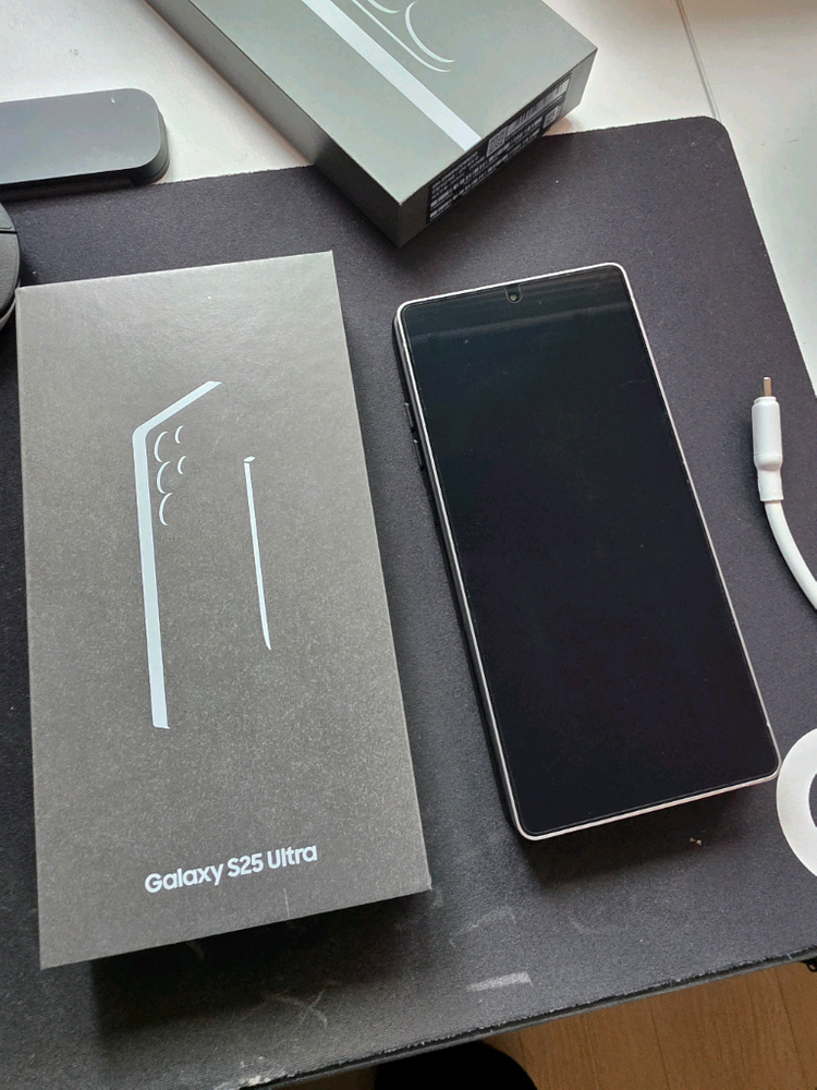 S25울트라 자급제 512 팝니다--1