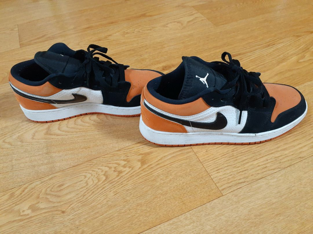 조단 나이키 운동화 남여공녀 사이즈 245 필요하신 분들은 편하게 보세요 30000--3