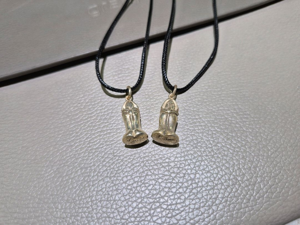 인면상 은 덩어리 가죽묵걸이--1