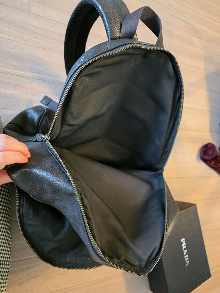 코치 블랙 가죽백팩--8