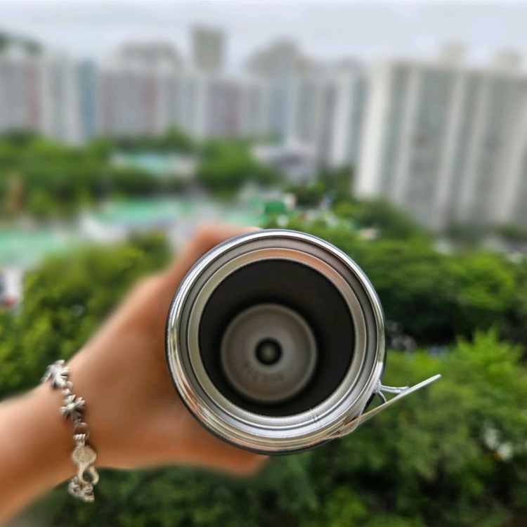 스타벅스 텀블러 보온병 물병 선물용도 블랙-골드 로고 이미지