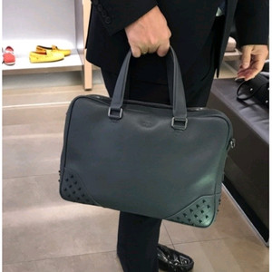 정품이고 ㅡ토즈ㅡ서류가방