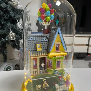 아크릴 케이스 포함 가격 레고 43217 업하우스