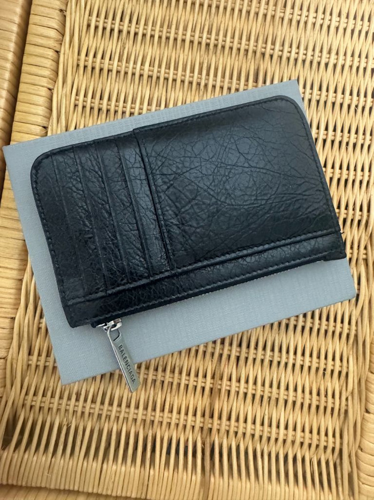 (정품)발렌시아가 카드지갑 동전보관가능--2