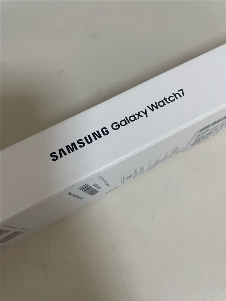 갤럭시워치7 44mm 실버 미개봉--2