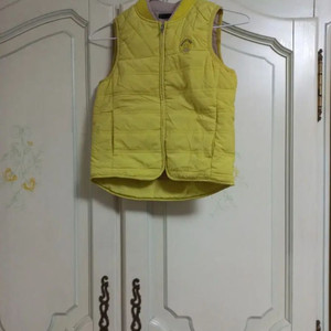 베네통 키즈 퀼팅 조끼(120/6~7세)