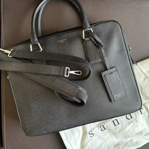 산드로 가죽 브리프케이스 가방-정가100만원