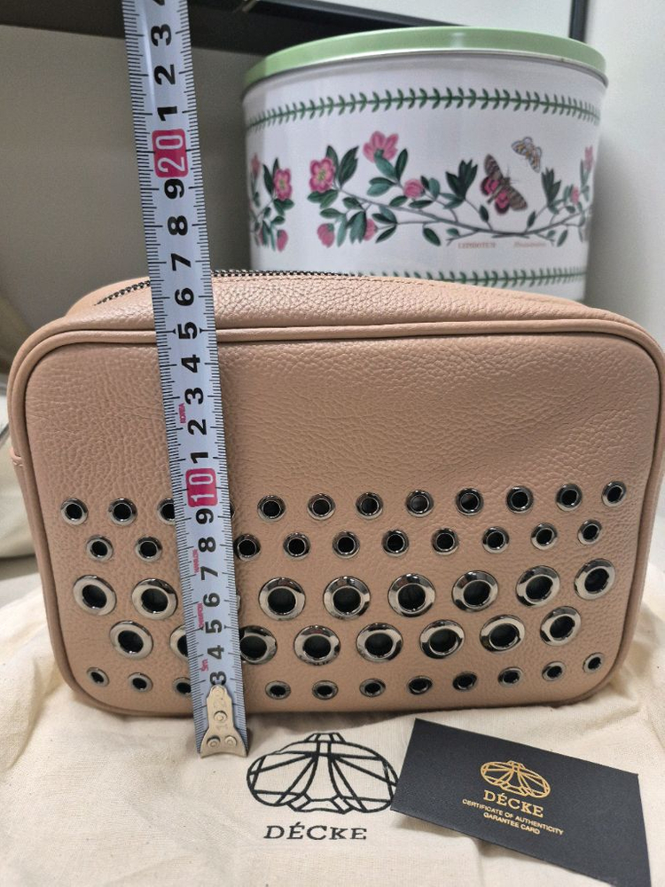 한섬 덱케 스터드 장식 크로스백 이미지