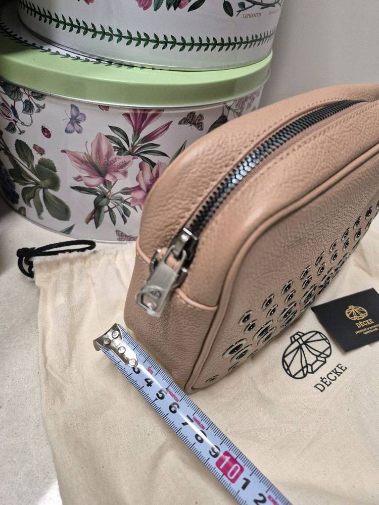 한섬 덱케 스터드 장식 크로스백 이미지