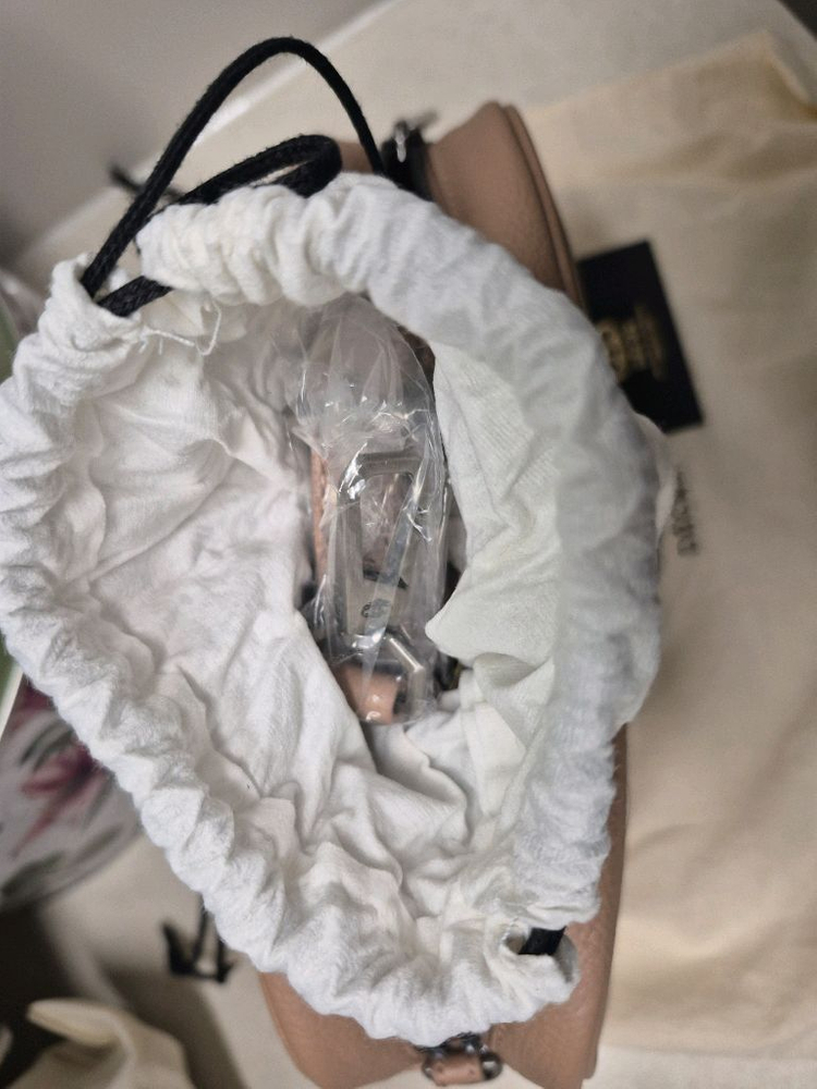 한섬 덱케 스터드 장식 크로스백 이미지